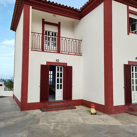 Villa Kai Casa Frente Al Mar Y Completamente Restaurada Санта-Круш-даш-Флориш Экстерьер фото